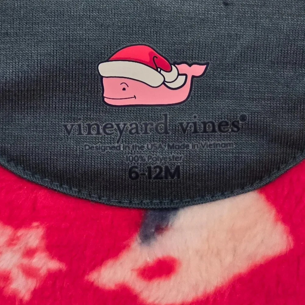 Vineyard Vines Holiday One-Piece Footie Pajamas for Baby - NWT 6-12 months - Picture 4 of 5